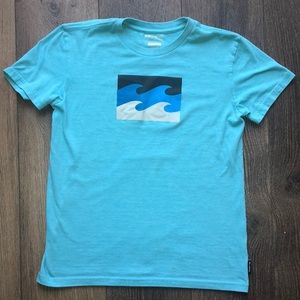 Billabong boys medium tshirt